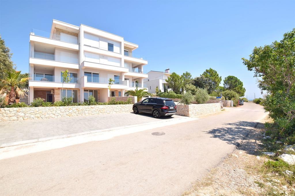 Apartments Branimir Mandre Exterior foto